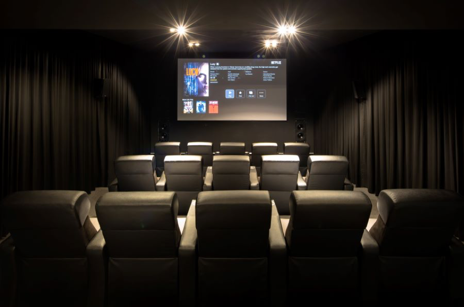 4-benefits-of-investing-in-a-home-theater-installation